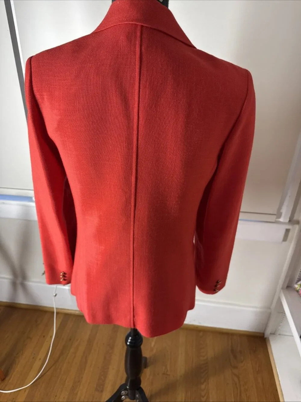 Vtg Red Gold Button Linen look Blazer Medium Coatree Preppy Coastal Super Nice